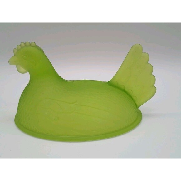 COPY - Indiana Glass Green Decorative Accent Hen satin lid - Picture 1 of 4